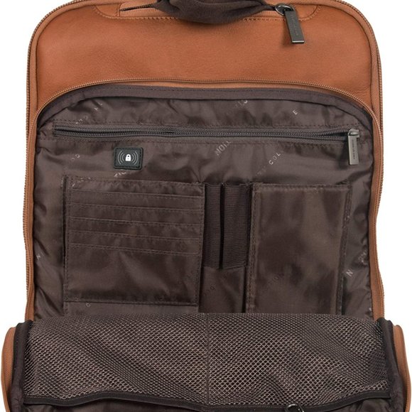 Kenneth Cole Reaction Slim Leather Backpack *** NEW WITH TAG *** NWT - Picture 13 of 16